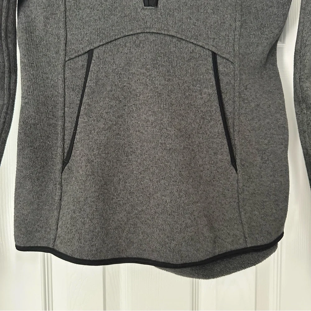 Lululemon Fleece & Thank You Pullover Heathered Black / Black‎ Size 2